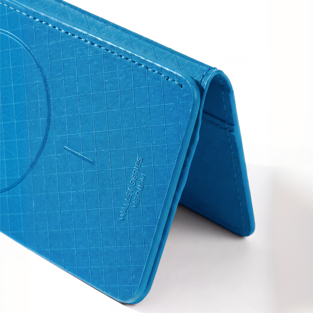 Blue OxCase — composition 4